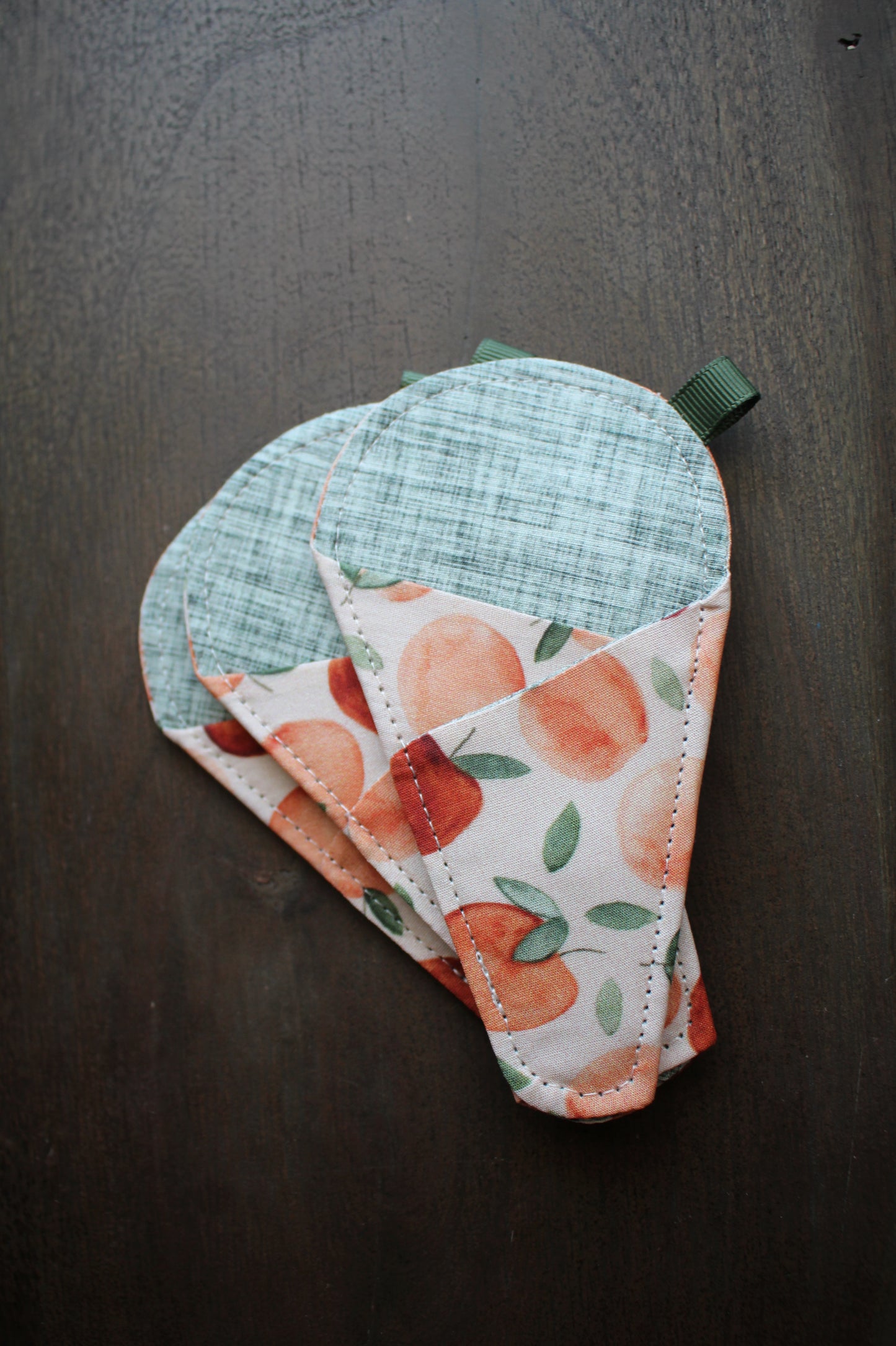 Apple Harvest Scissor Sleeve