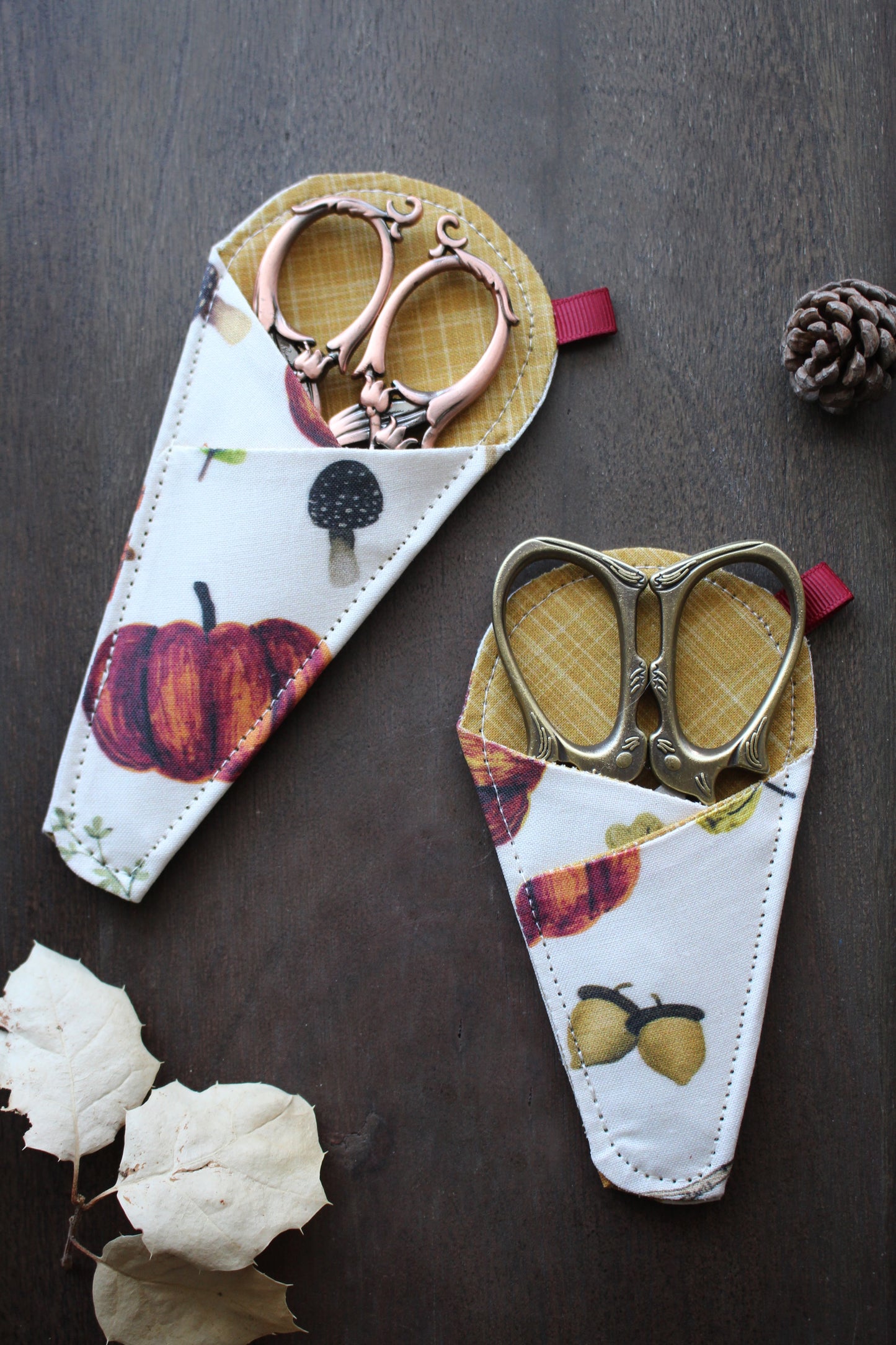 Autumn Harvest Scissor Sleeve