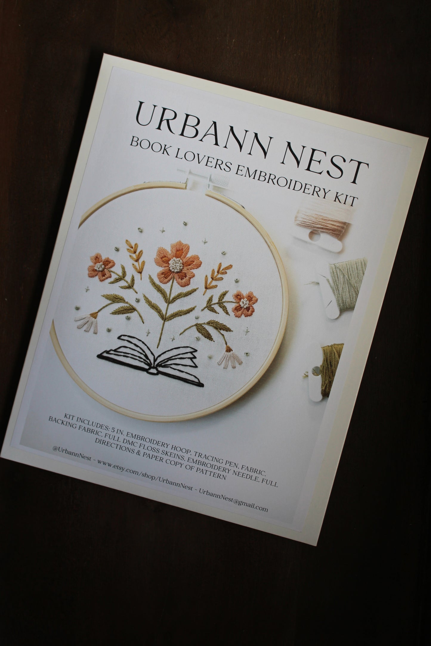 Book Lovers Embroidery Kit