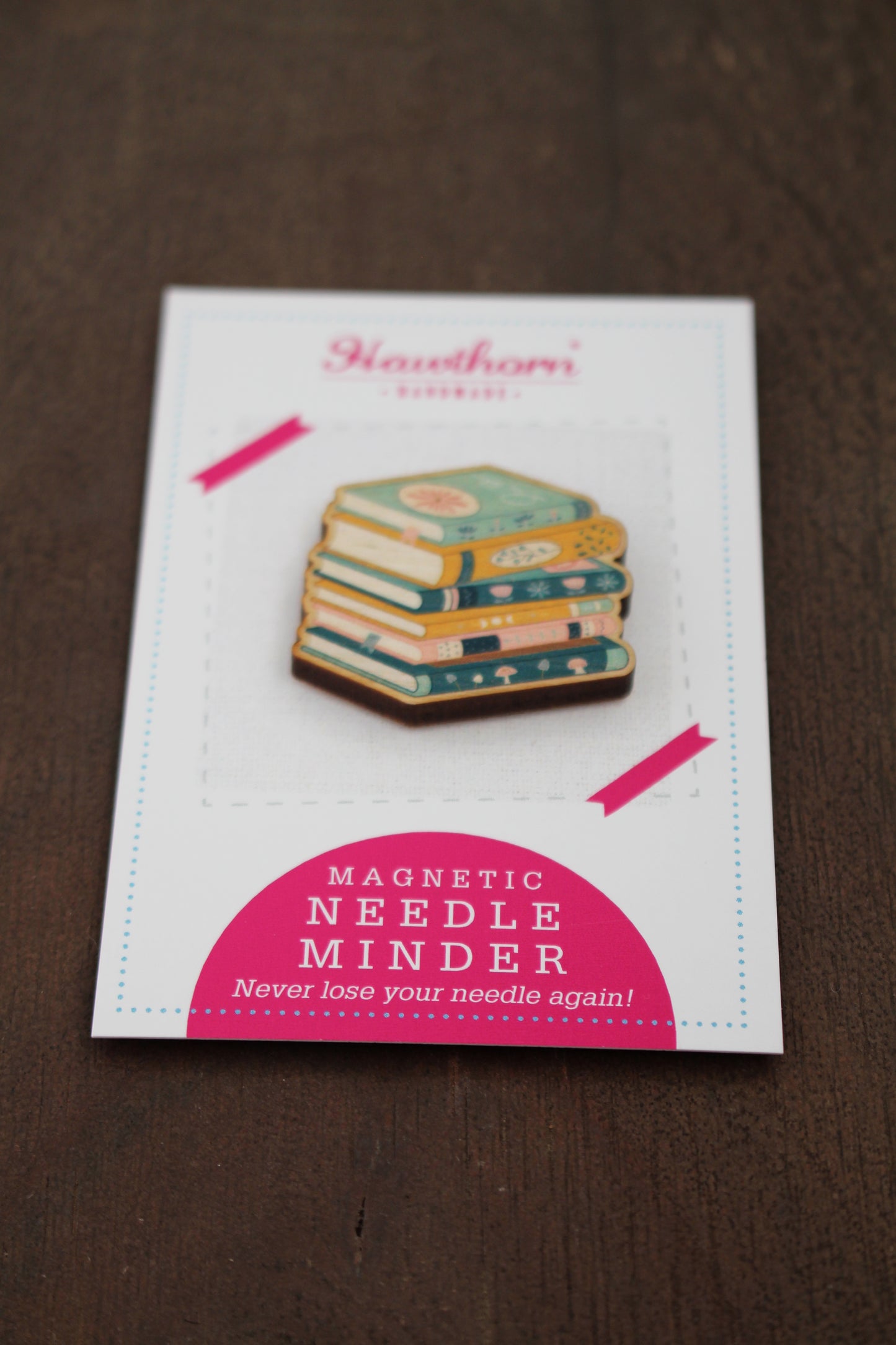 Book Lovers Needle Minder