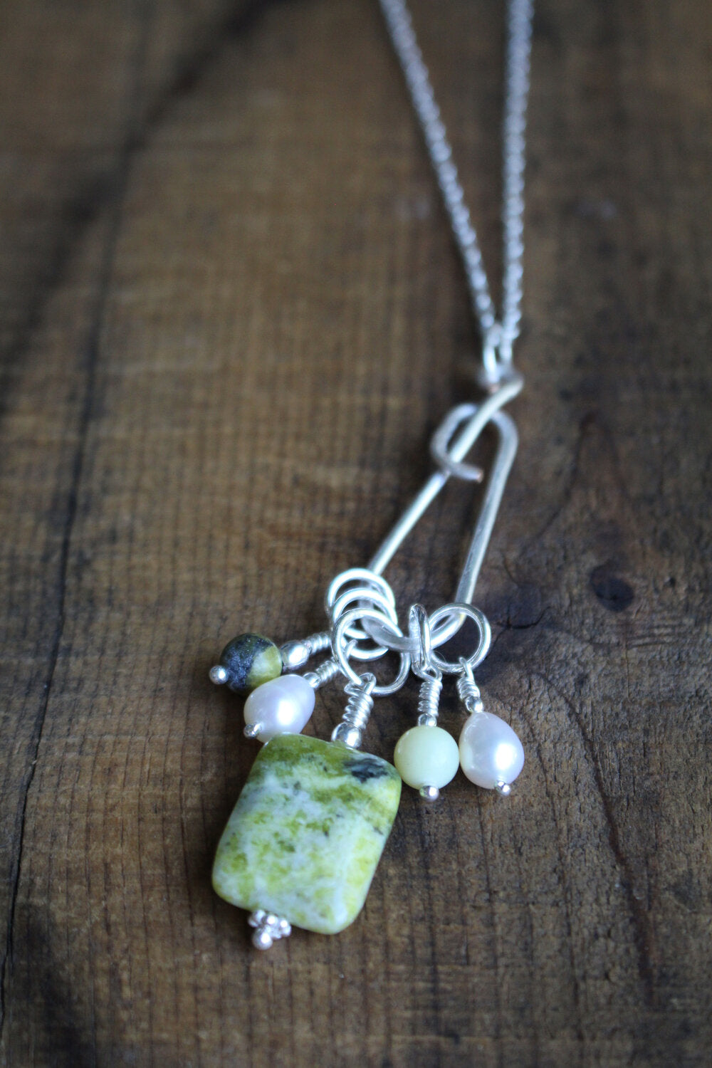 WOOL & WIRE "Ellipse" Stitch Marker Necklace