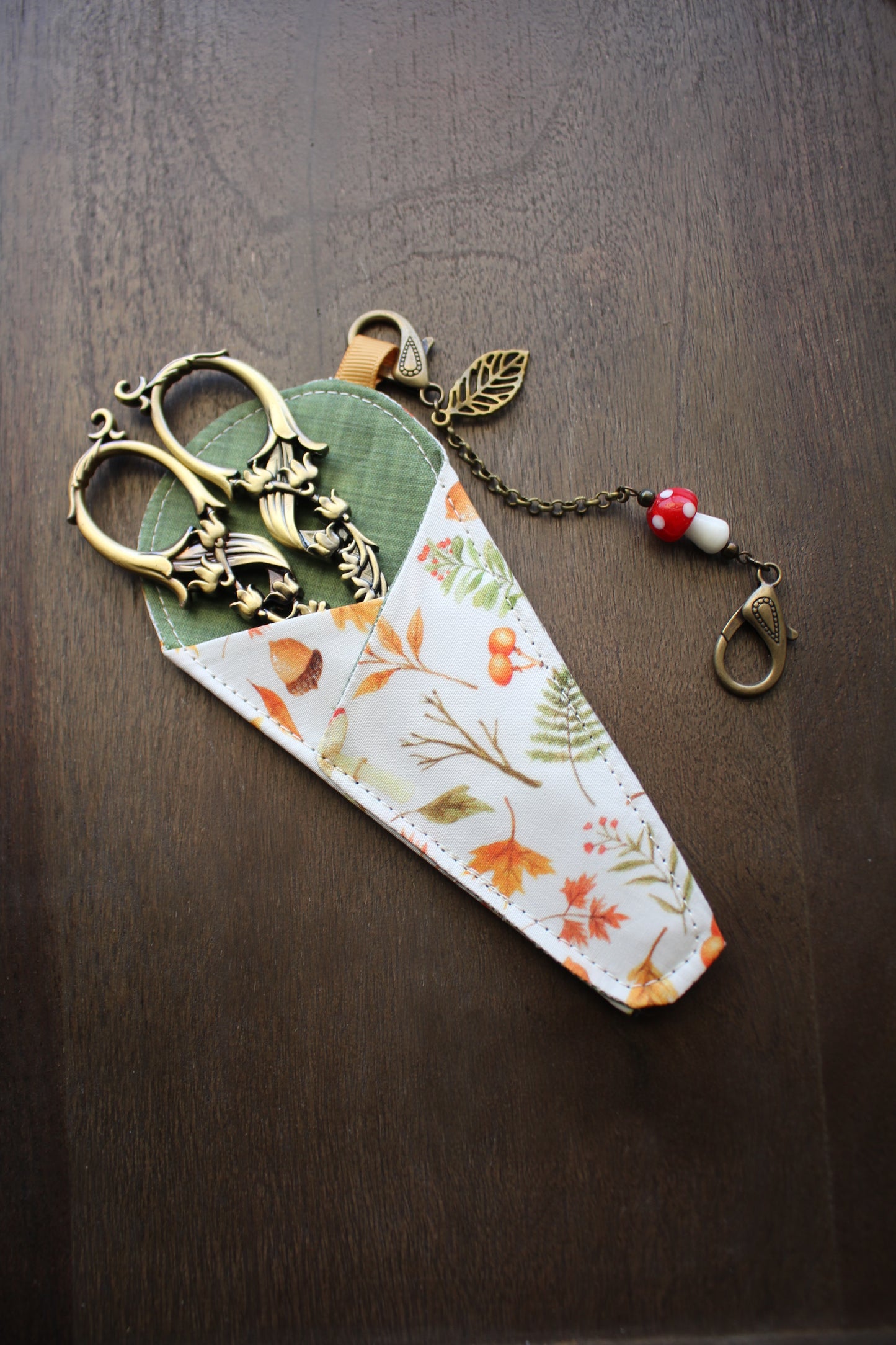 Forager Scissor Sleeve