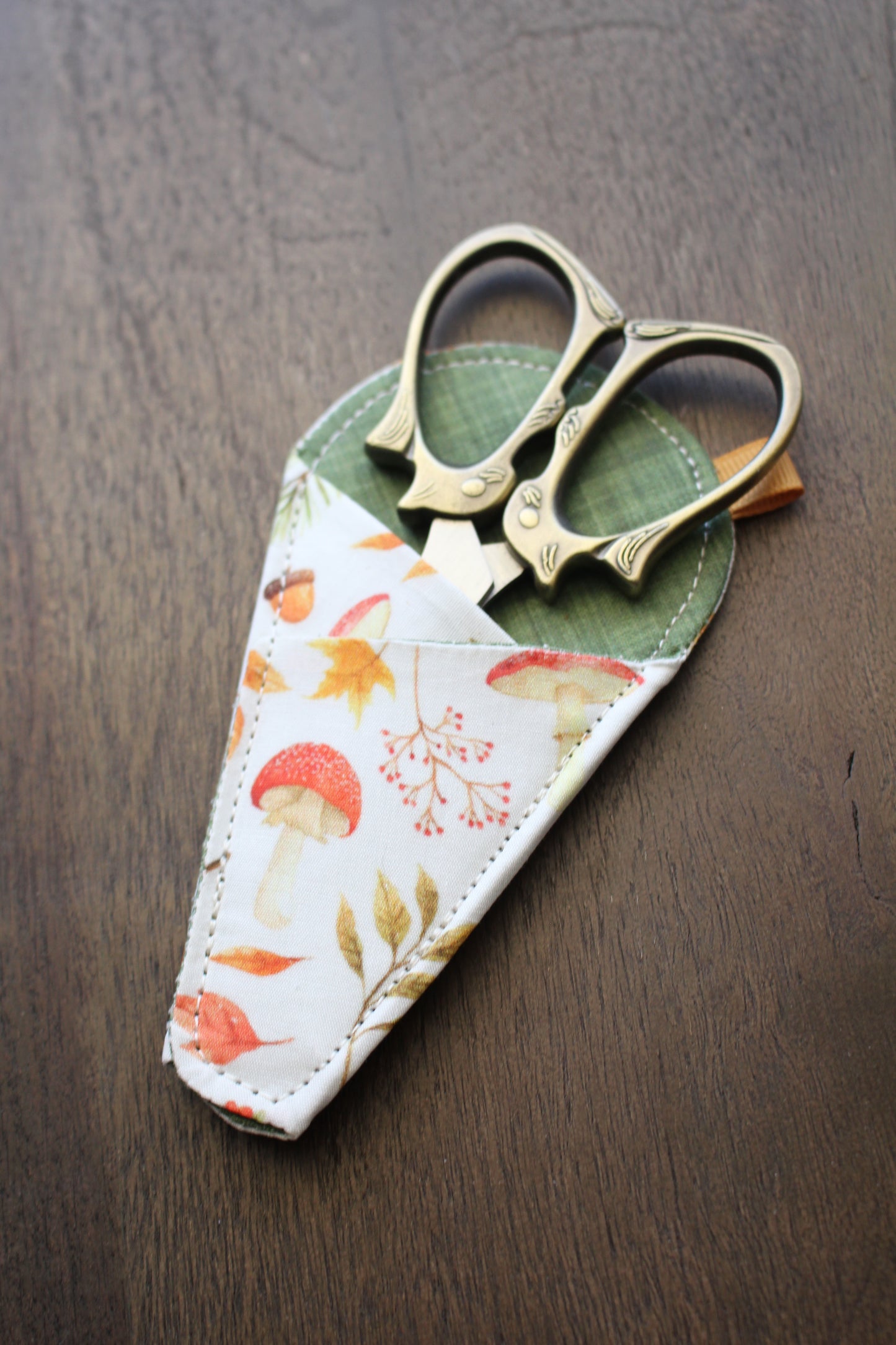 Forager Scissor Sleeve