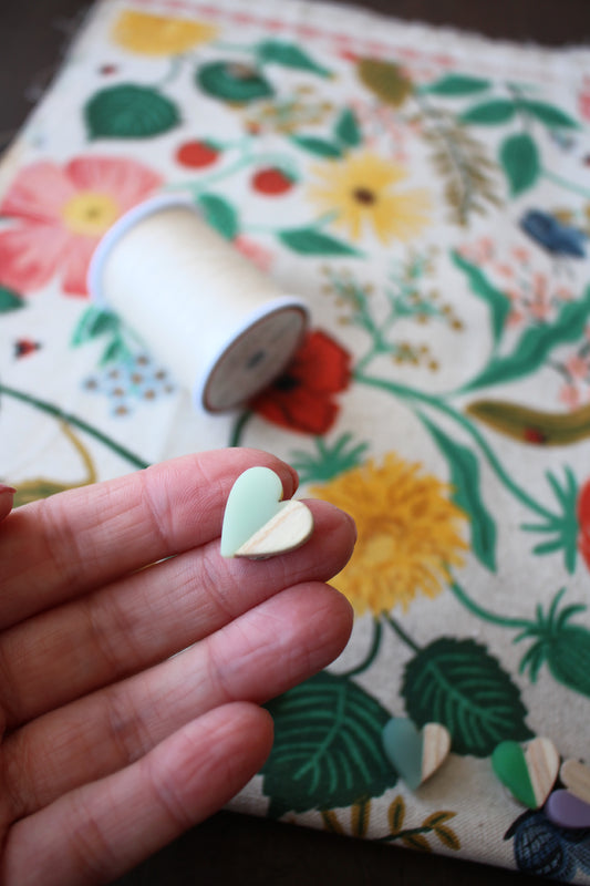 Heart Needle Minder