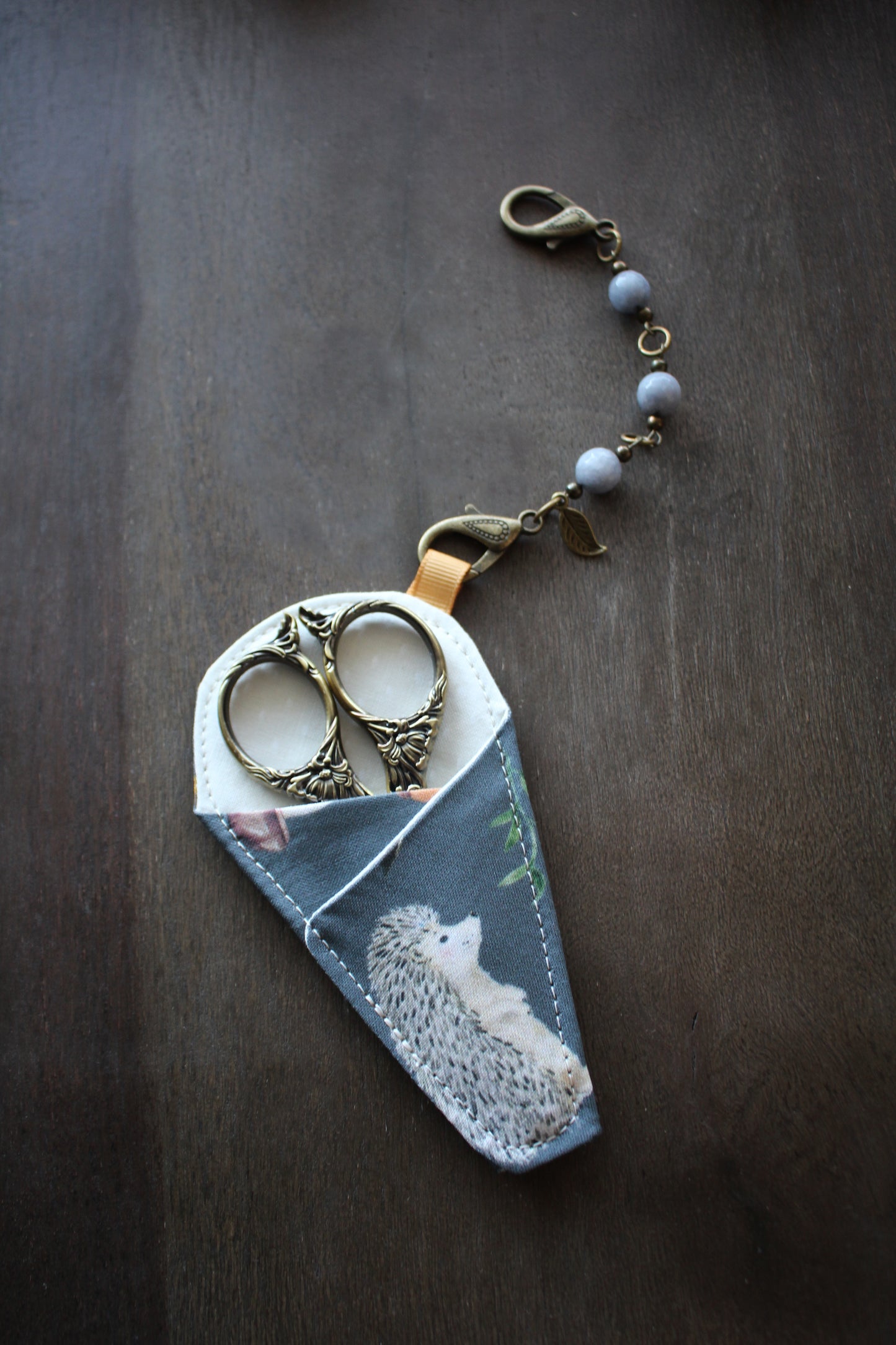 Hedgehog Scissor Sleeve