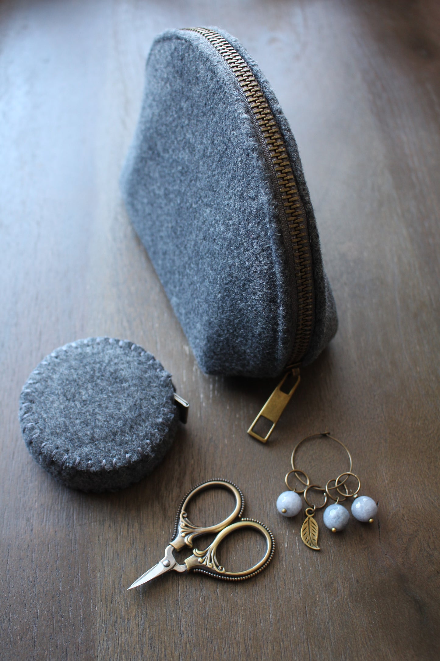 Woolen Notions Pouch Gift Set