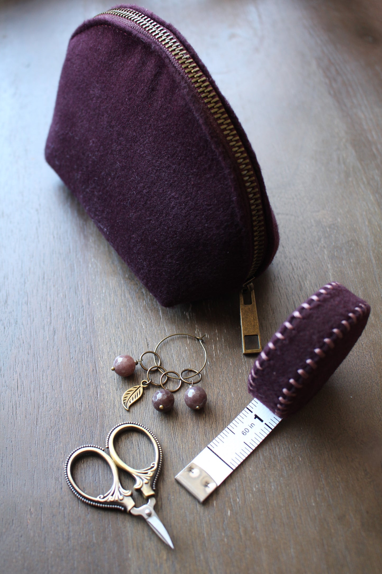 Woolen Notions Pouch Gift Set