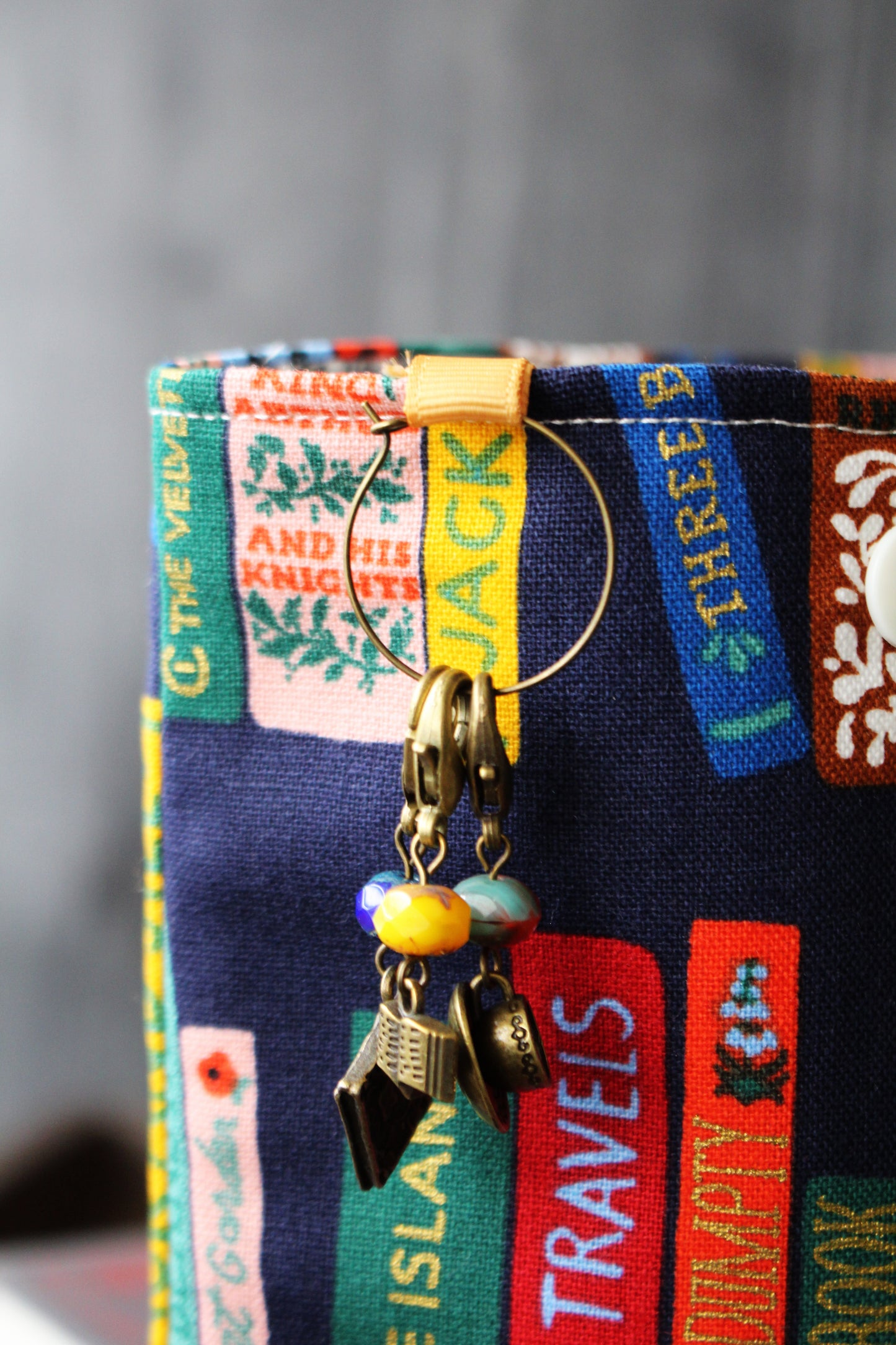 Bookshelf Project Bag