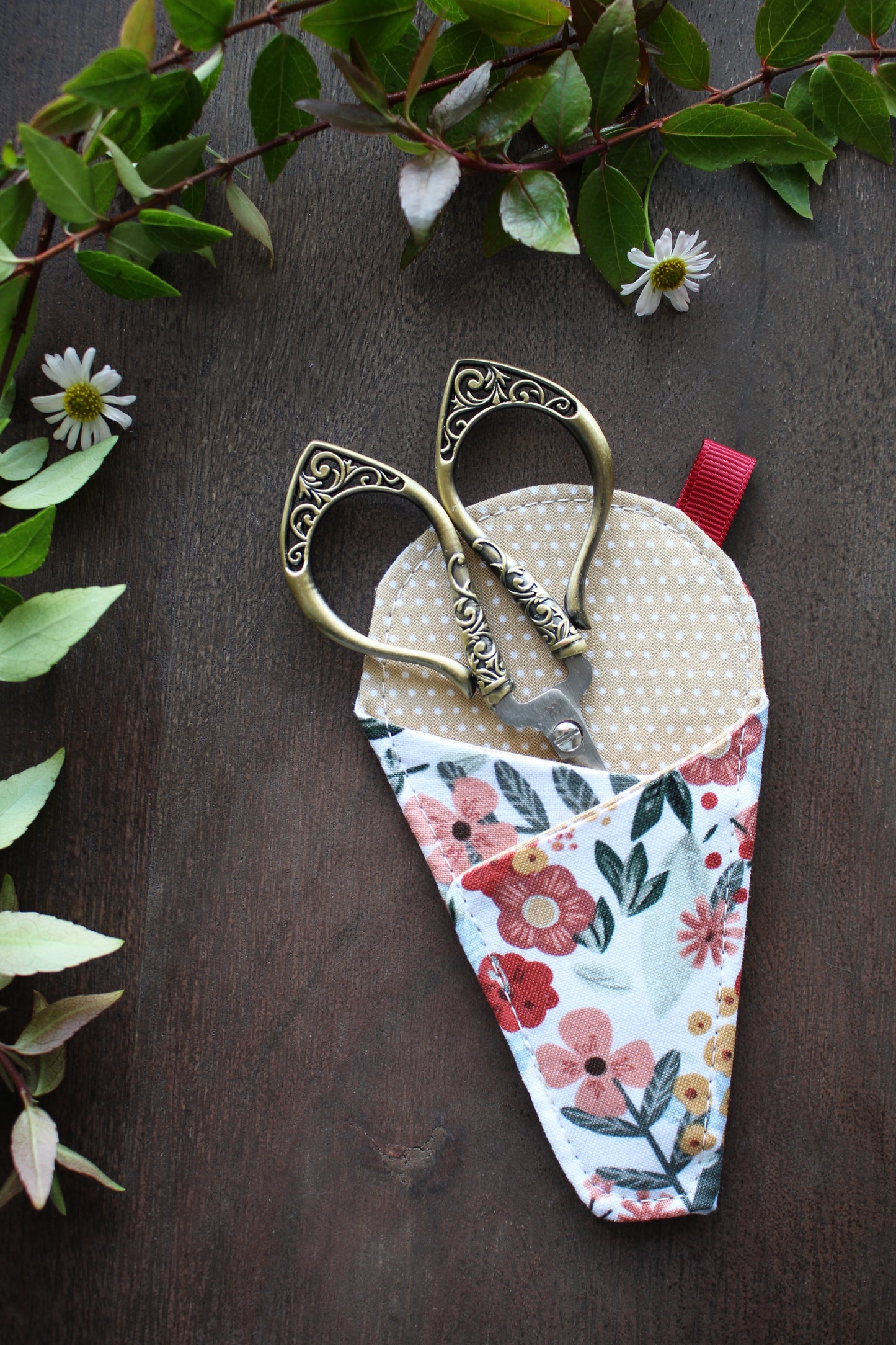Secret Garden Embroidery Scissors
