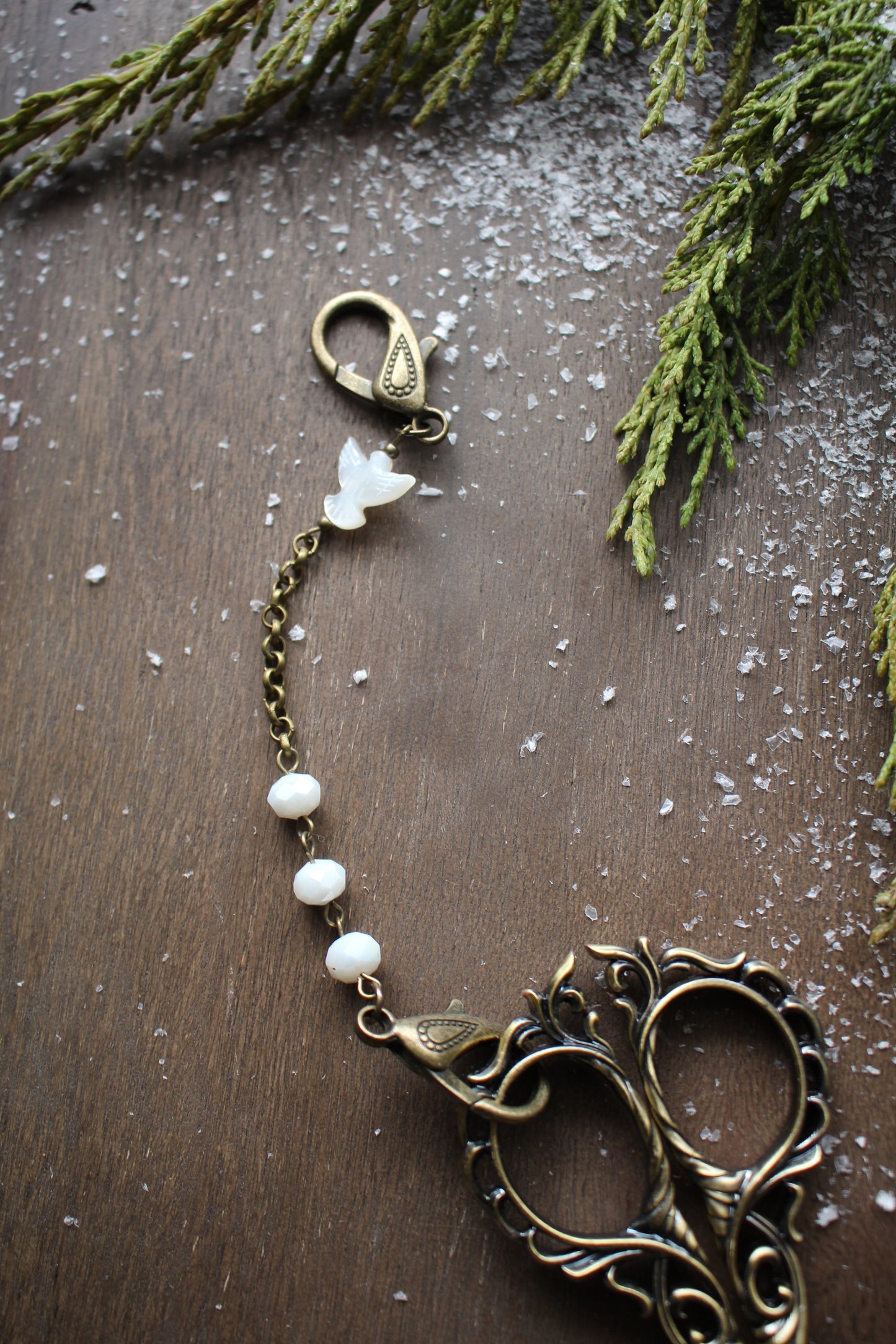 Winter Dove Scissor Chain