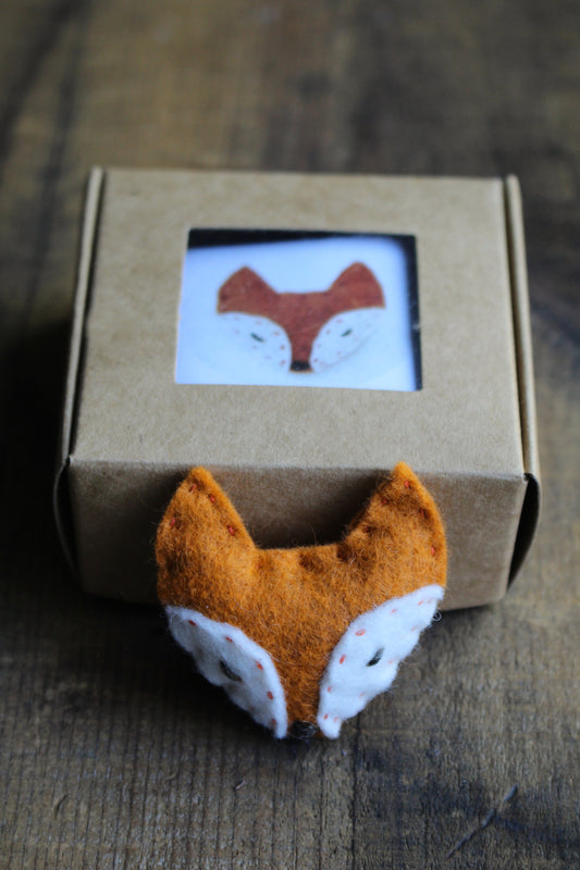 Felt Fox Pin Kit