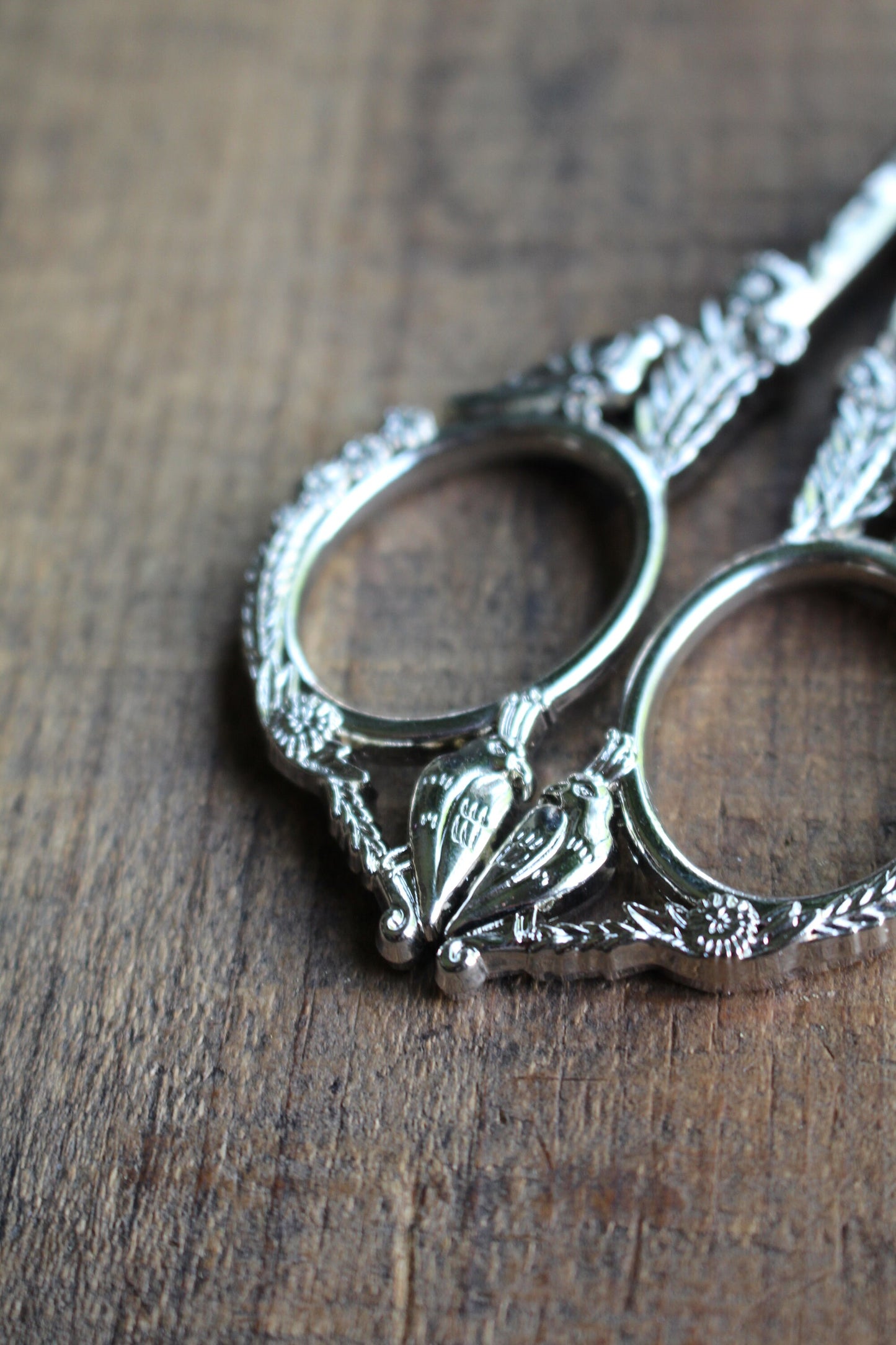Feathered Friends Embroidery Scissors