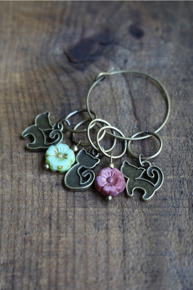 Stitch Markers • Playful Kittens Stitch Marker Set for Knitting • Unique Gift for Mom