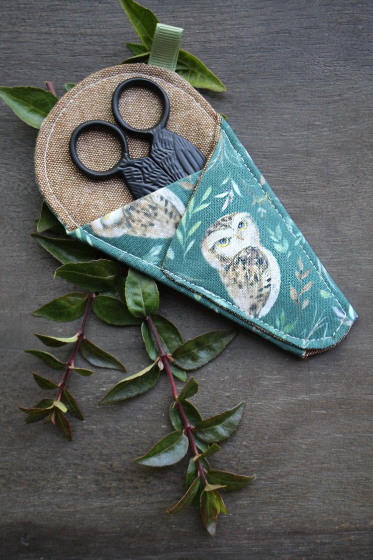 Owl Friends Scissor Sleeve
