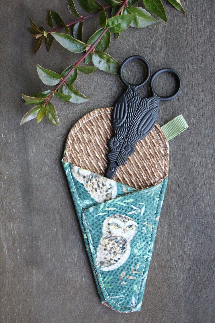 Owl Friends Scissor Sleeve