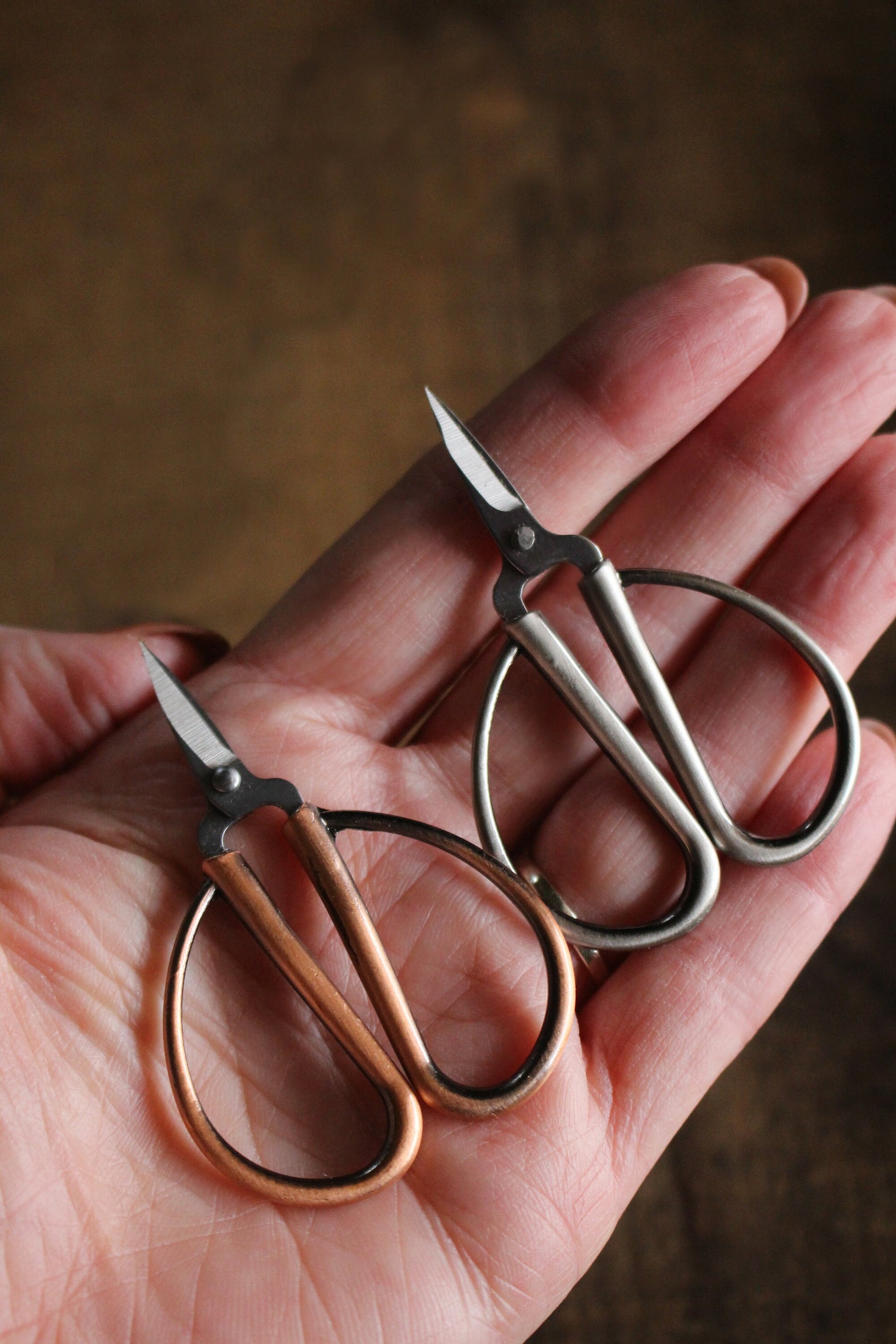 Mini Bonsai Snips • Minimalist Thread Snips in Antique Copper or Silver • Perfect Gift for Moms and Grandmothers That Sew