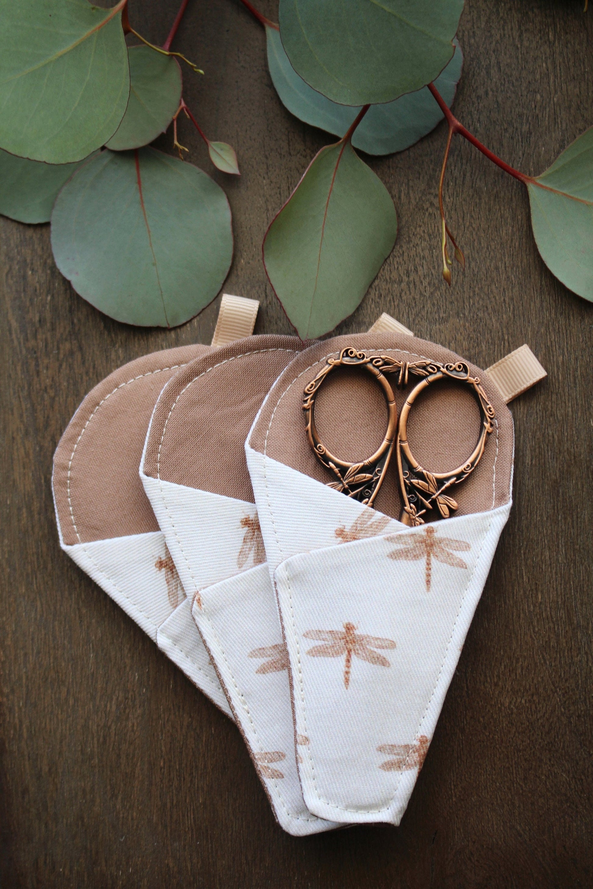 Dragonfly Scissor Sleeve