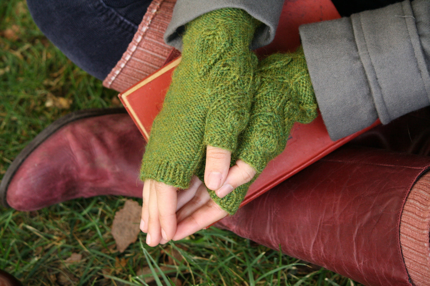 Leafy Fingerless Glove Knitting Pattern • Spring Foliage Mitts • Intermediate Knit Pattern PDF