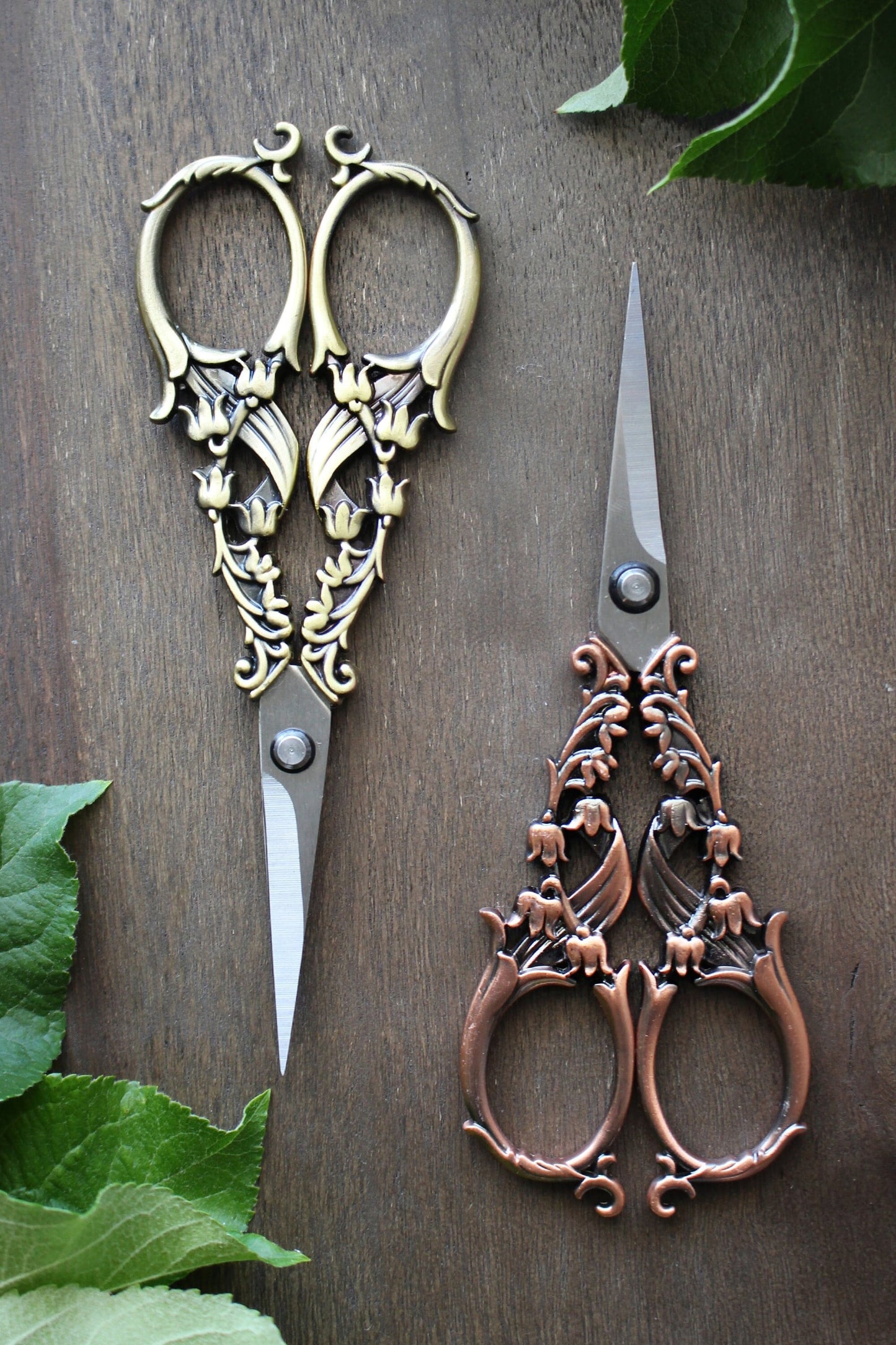 Tulip Garden Embroidery Scissors