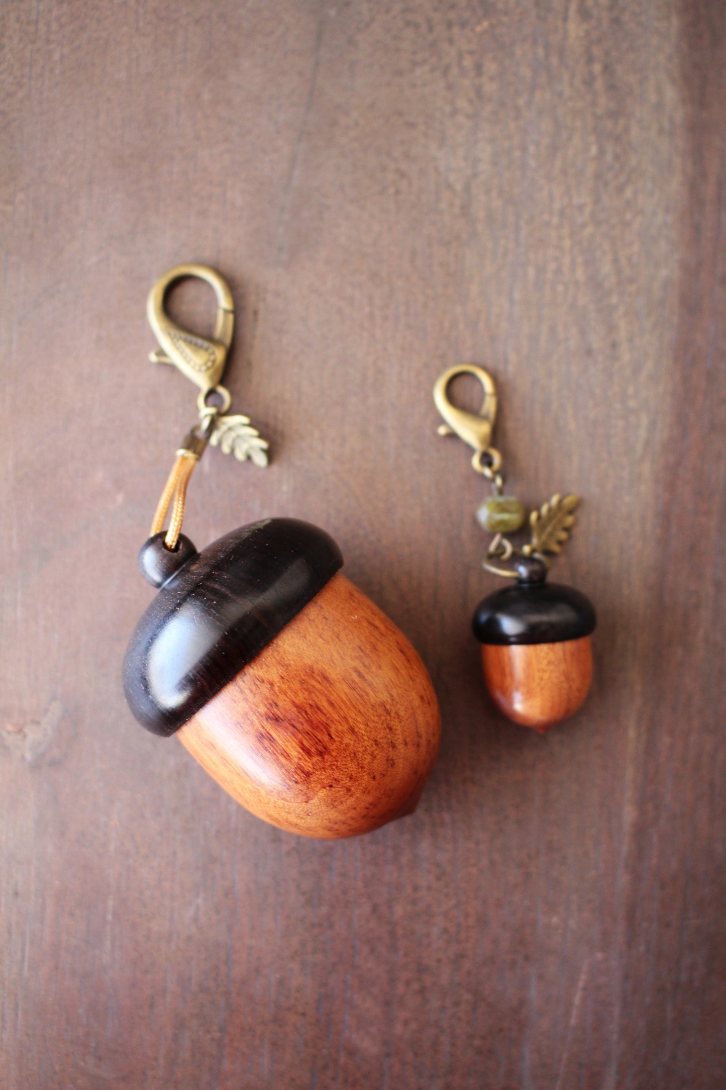 Large Acorn Stitch Marker Keeper