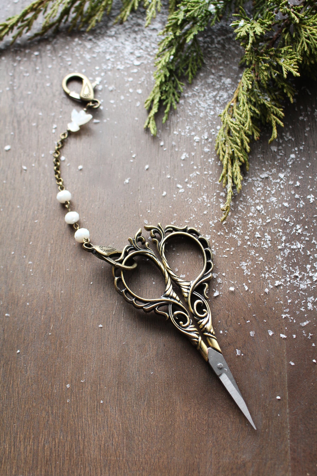 Entwined Scissors – Never Not Knitting