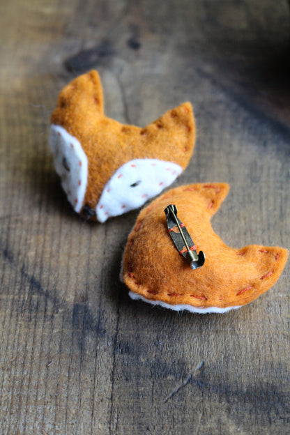 Felt Fox Pin Kit