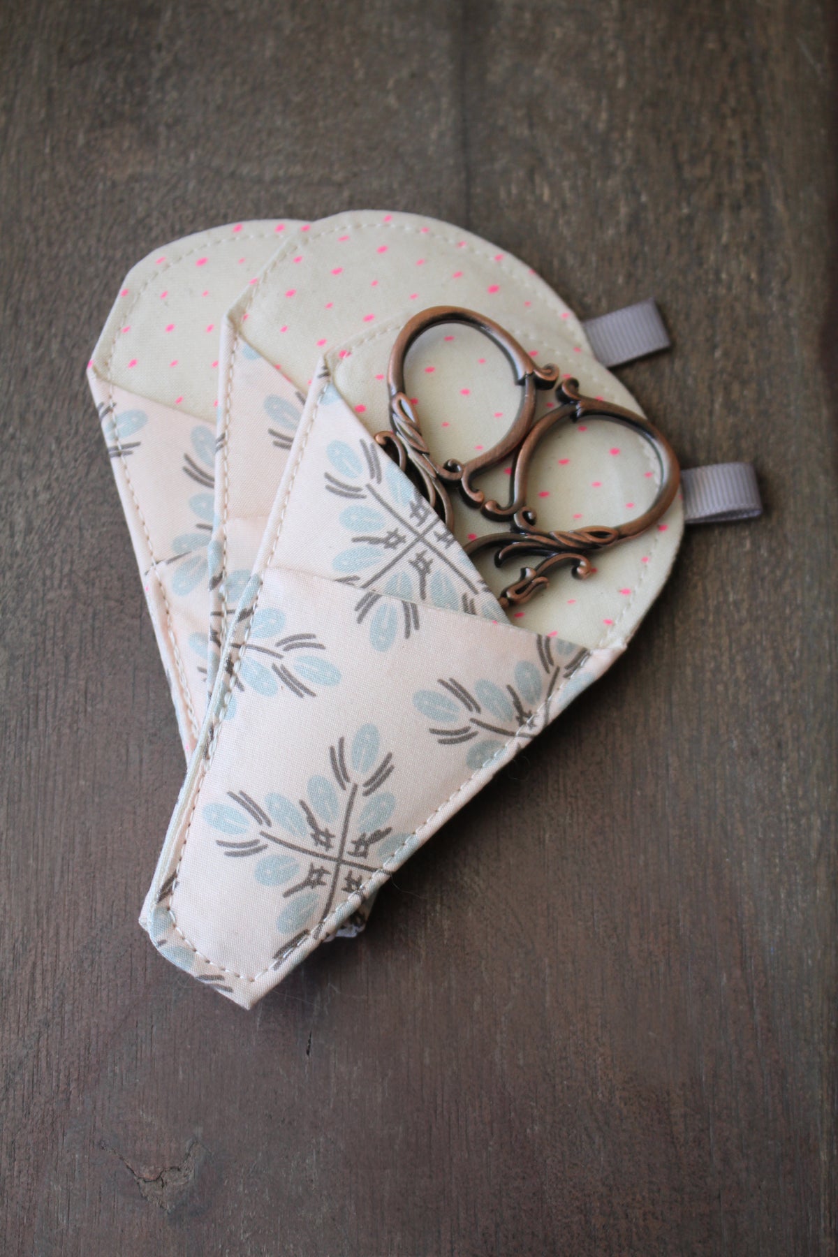 Pink Floral Scissor Sleeve