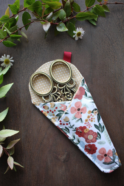 Secret Garden Scissor Sleeve