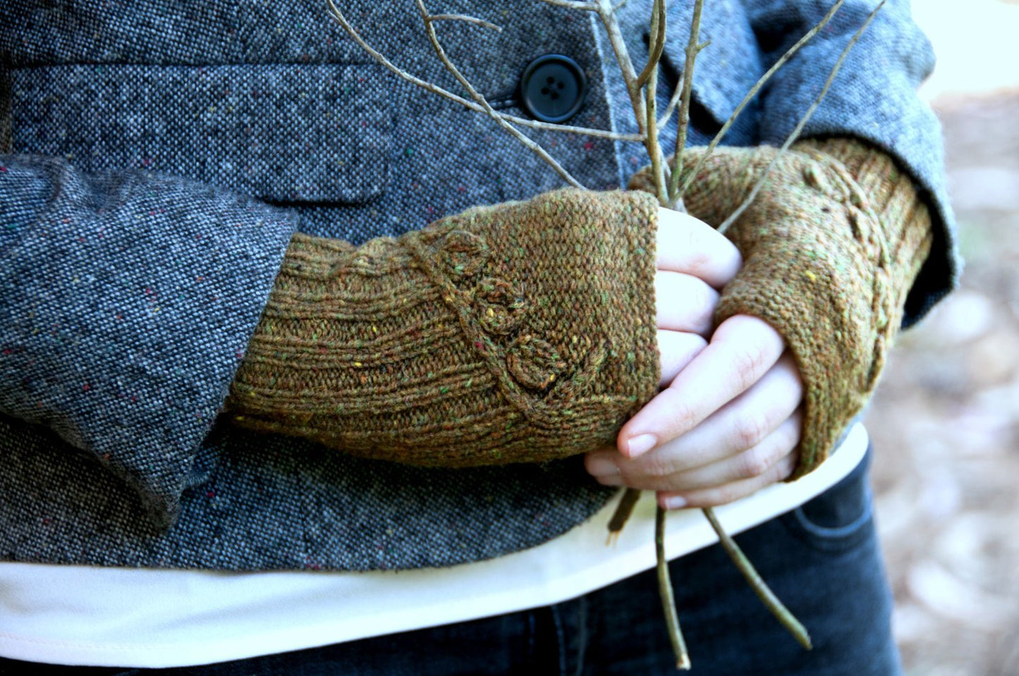 Twigs and Willows Mitts Knitting Pattern PDF