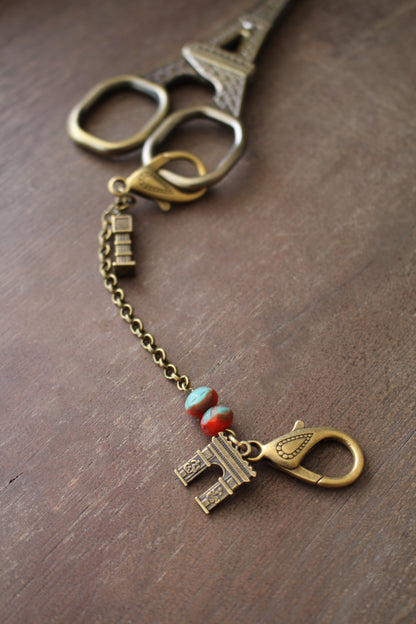 World Traveler Scissor Chain