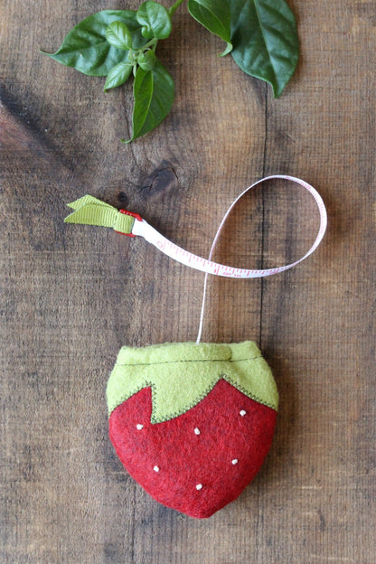 Sweet Berry Tape Measure Kit