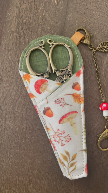 Toadstool Scissor Chain