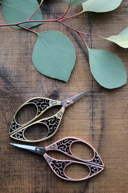 Lattice Work Embroidery Scissors • Ornate Vintage Style Quilting Scissors in Antique Copper and Gold • Gift for Quilters, Seamstress Gift