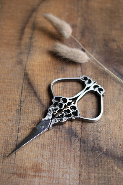 Climbing Vines Embroidery Scissors • Ornate Vintage Style Quilting Scissors in Antique Bronze and Gray • Gift for Mothers and Grandmothers