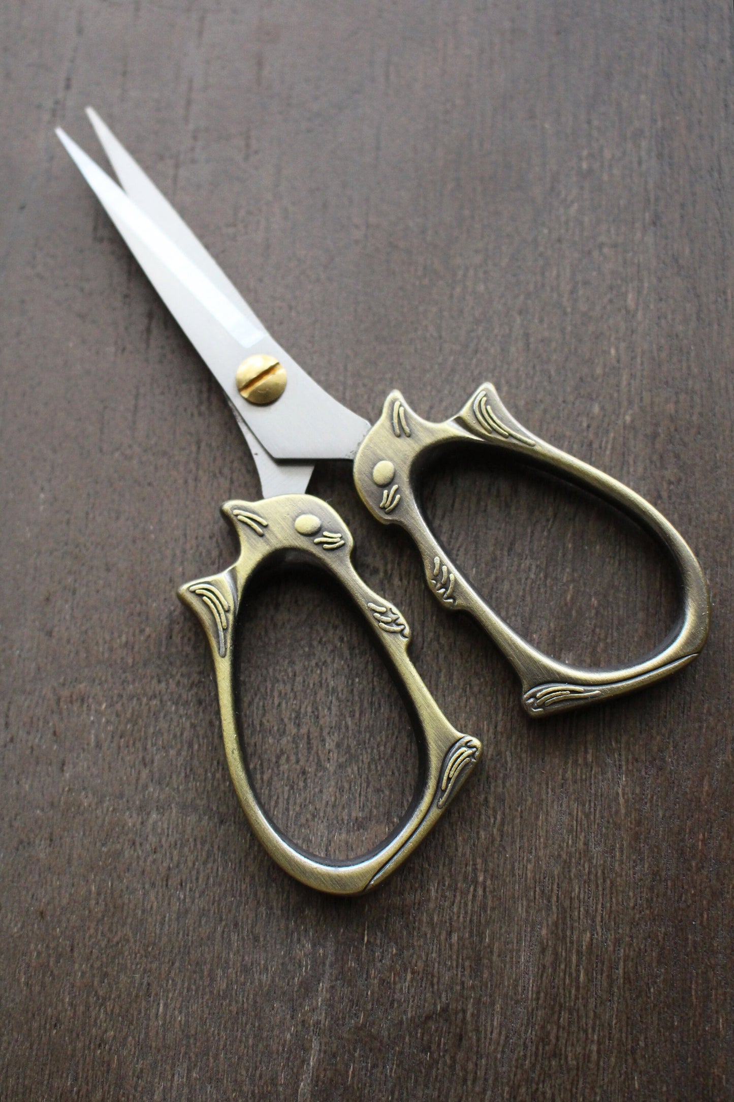 Squirrel Embroidery Scissors • Cute Forest Animal Vintage Style Quilting Scissors in Antique Gold Finish • Unique Embroidery Gift